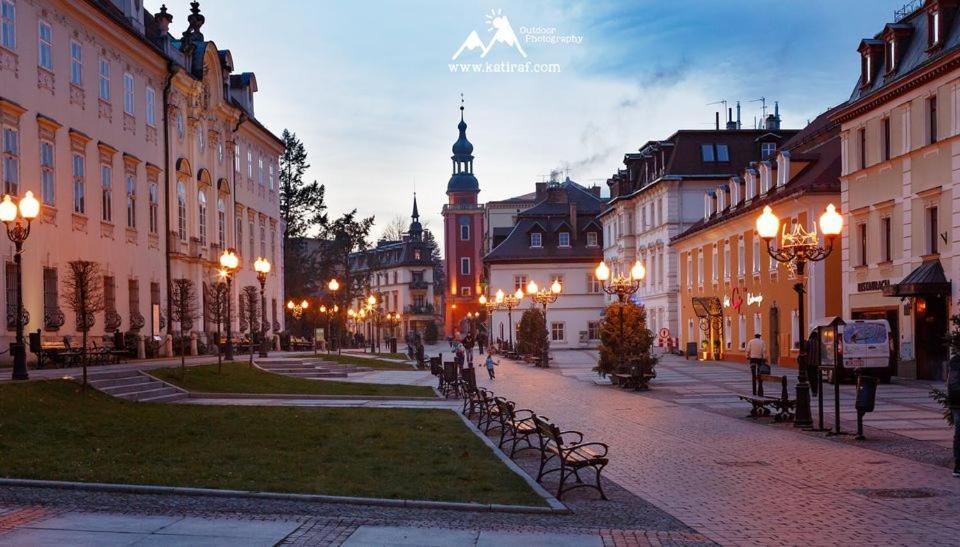 Apartament "Jelen" Cieplice Apartamento Jelenia Góra Exterior foto